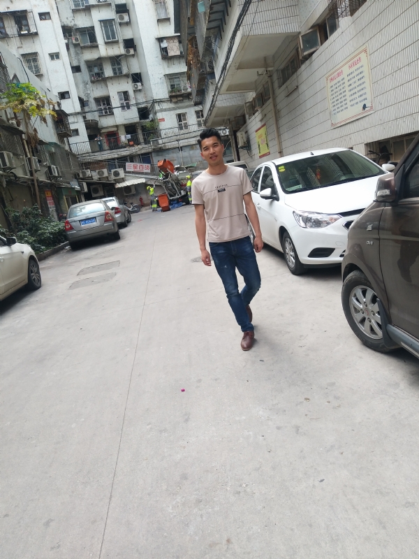 突然的自我的第三张照片--晋江征婚网