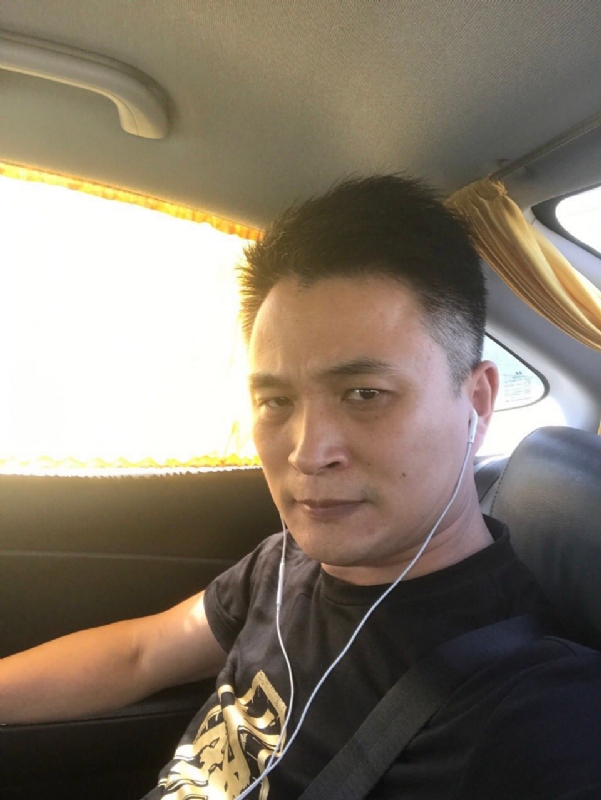 罗的第二张照片--晋江征婚网