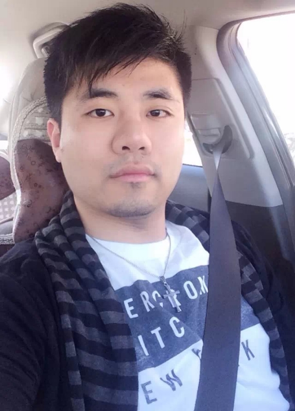 侯爵的第一张照片--晋江征婚网