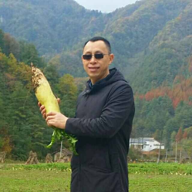 墨迹男的第一张照片--晋江征婚网