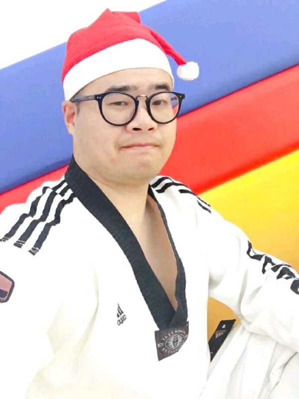 何当重相见的第一张照片--晋江征婚网