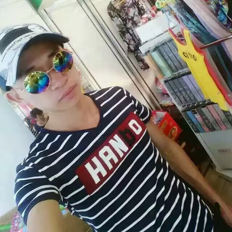 邱利平的第二张照片--晋江征婚网