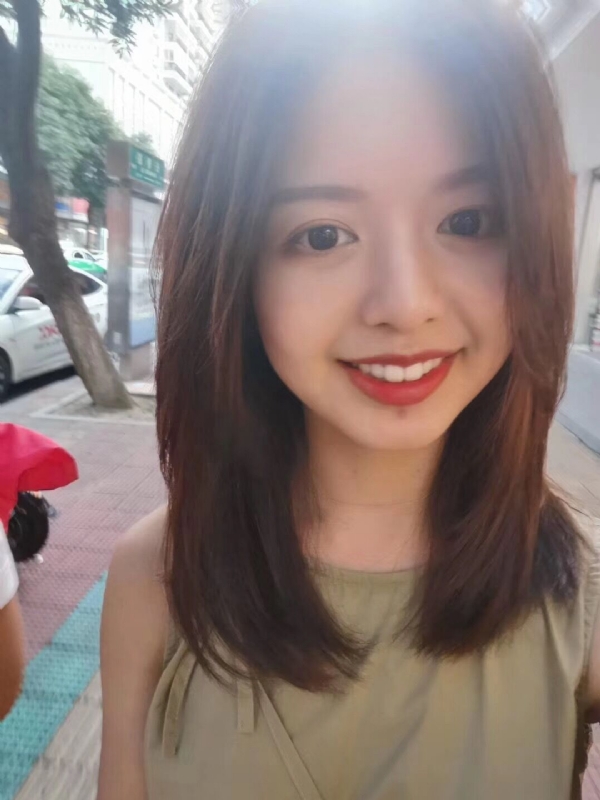 无处安放的大长腿的第一张照片--晋江征婚网