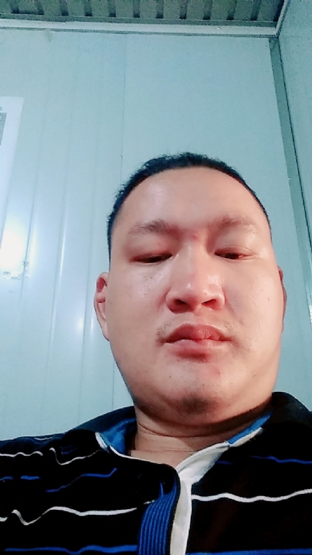 随缘随风的第一张照片--晋江征婚网