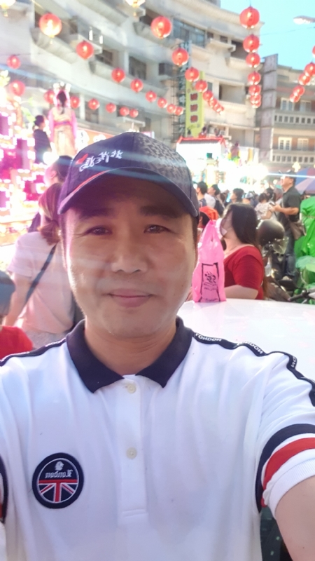 小陳的第一张照片--晋江征婚网