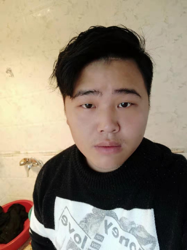 小李的第一张照片--晋江征婚网