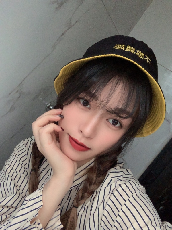 干净的第一张照片--晋江征婚网