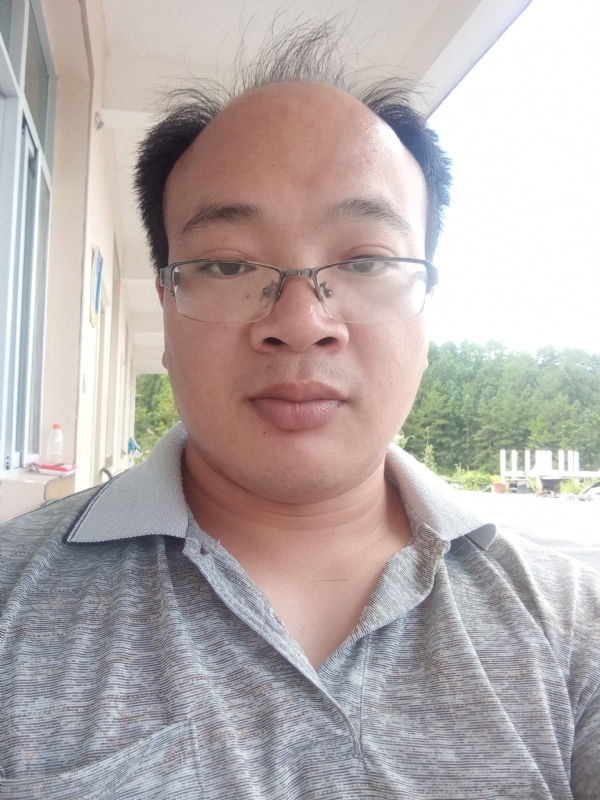 蓝色星空的第一张照片--晋江征婚网