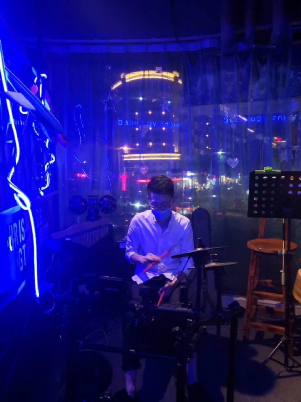 凤梨罐头的第一张照片--晋江征婚网