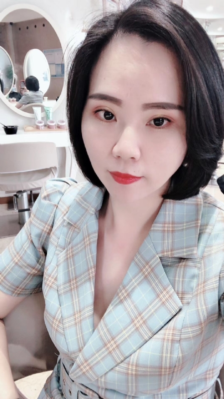 固执的第一张照片--晋江征婚网