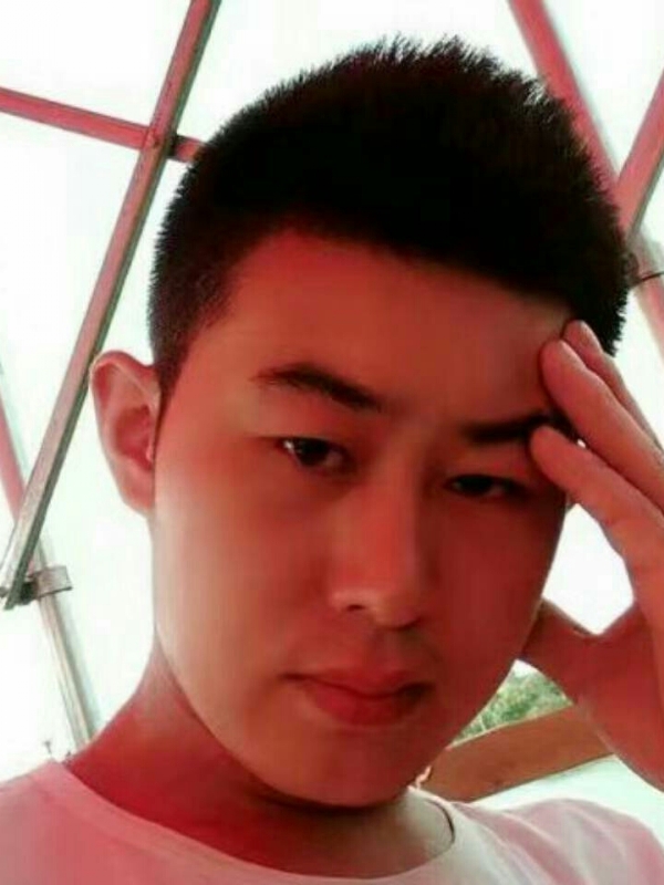 淡漠的第一张照片--晋江征婚网