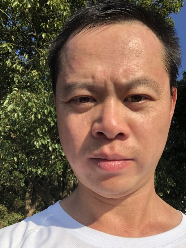 猩猩巨呃的第四张照片--晋江征婚网