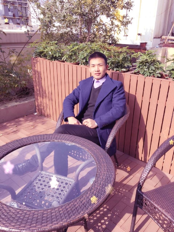 周哥哥的第一张照片--晋江征婚网