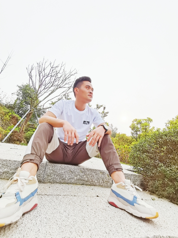 一个人，干净利落的第一张照片--晋江征婚网