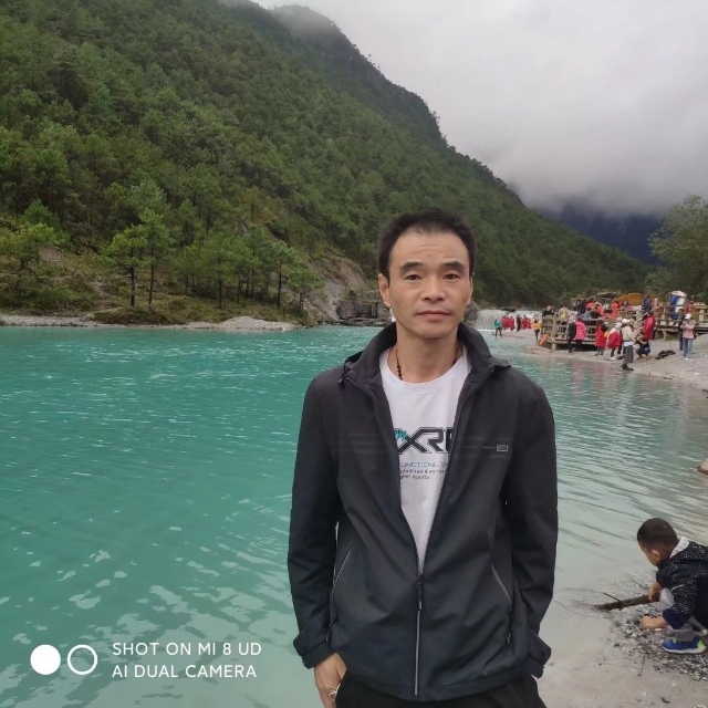 流星的第一张照片--晋江征婚网