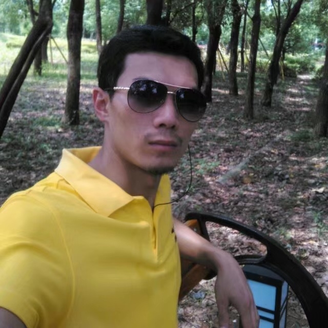 错把真心喂了狗的第二张照片--晋江征婚网