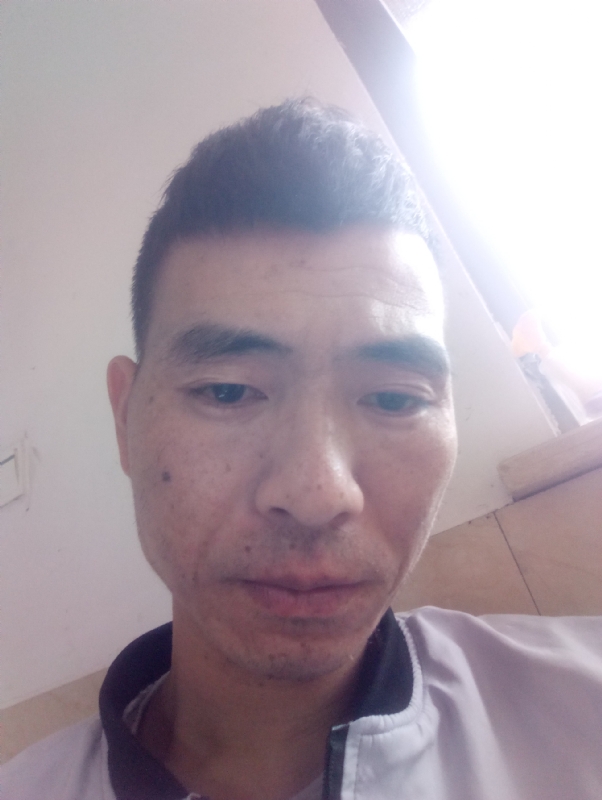 想你的夜的第一张照片--晋江征婚网