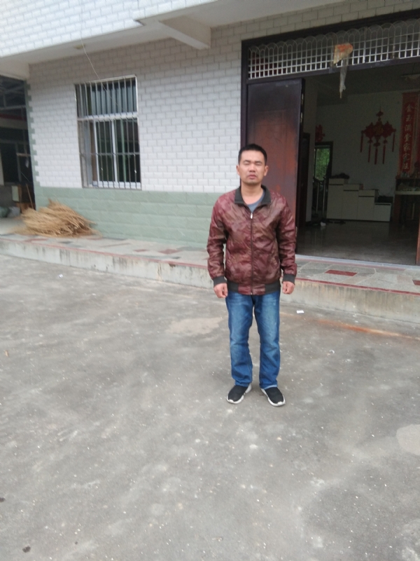 阿泉的第一张照片--晋江征婚网