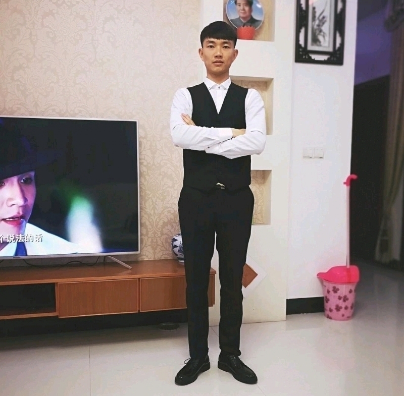 龙飞的第一张照片--晋江征婚网