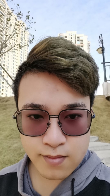 小陈的第一张照片--晋江征婚网