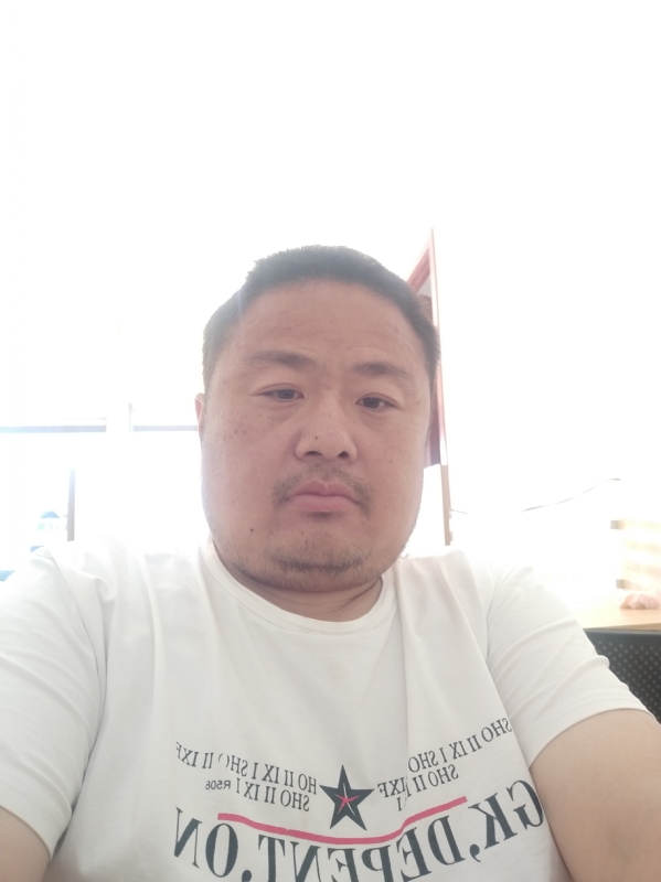 流星隐爱的第一张照片--晋江征婚网