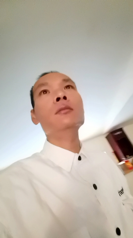 只影向谁去的第五张照片--晋江征婚网