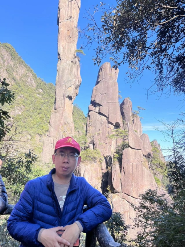 师傅被妖怪吃了的第二张照片--晋江征婚网