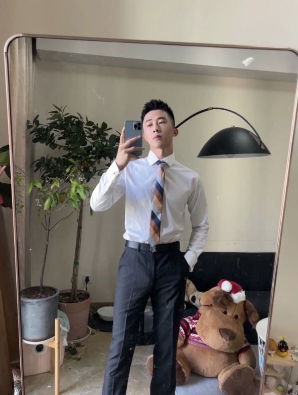 张浩的第一张照片--晋江征婚网