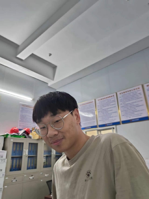 牛子弟的第一张照片--晋江征婚网