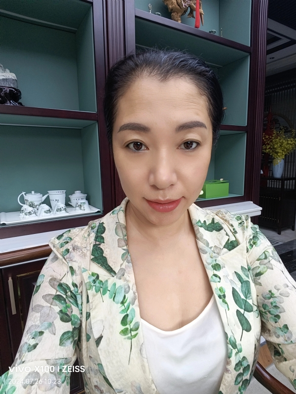 仝馨的第三张照片--晋江征婚网