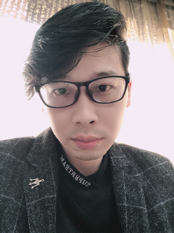 在等一个人的第一张照片--晋江征婚网