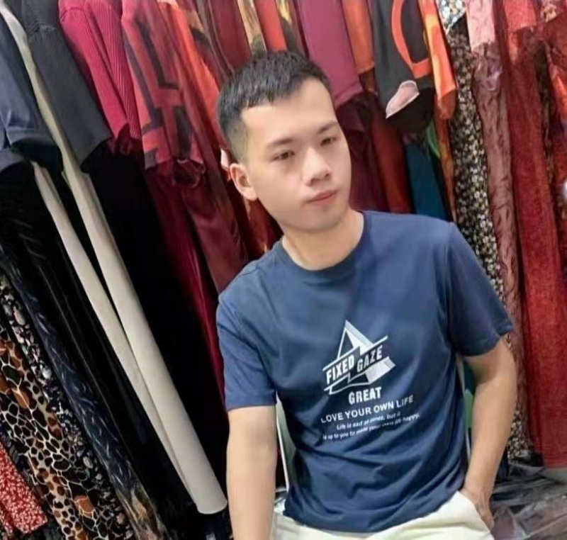 萃臻的第一张照片--晋江征婚网