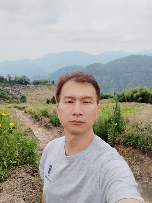 彩虹的第一张照片--晋江征婚网