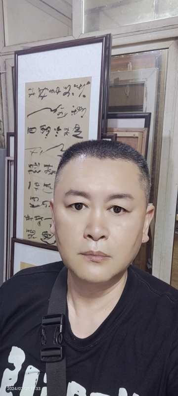 永恒的瞬间的第一张照片--晋江征婚网