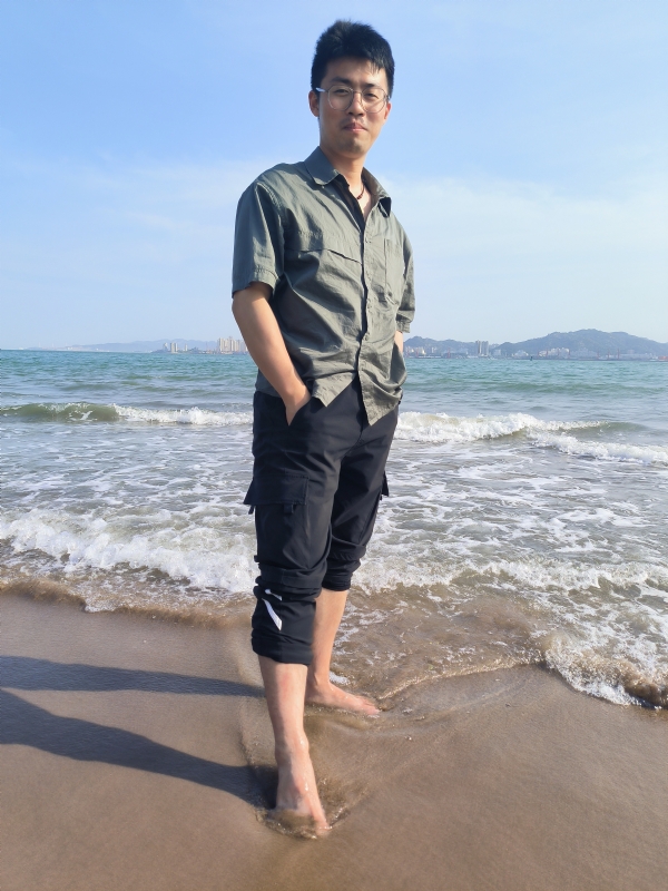 小虎的第一张照片--晋江征婚网