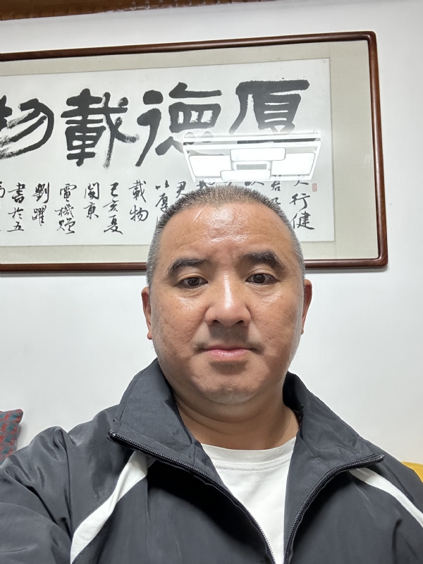 沉稳世界的第一张照片--晋江征婚网