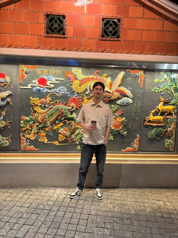 笙箫何的第三张照片--晋江征婚网