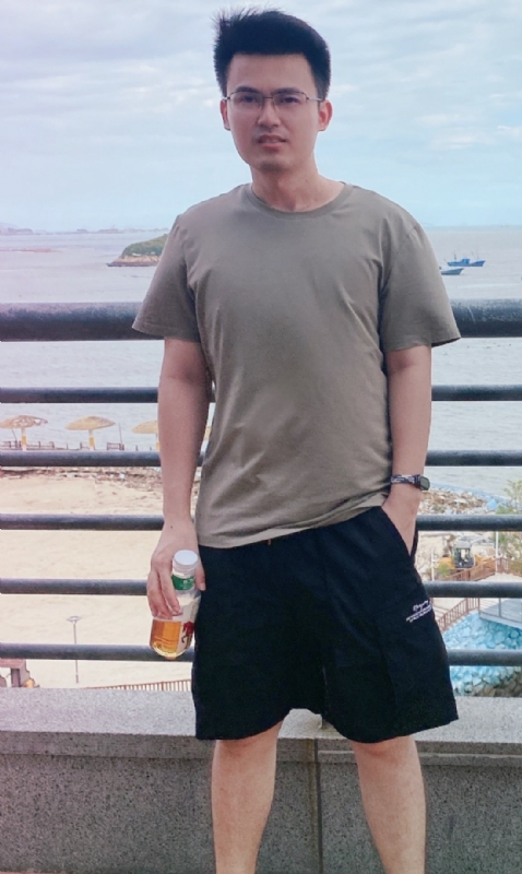 火花的第一张照片--晋江征婚网